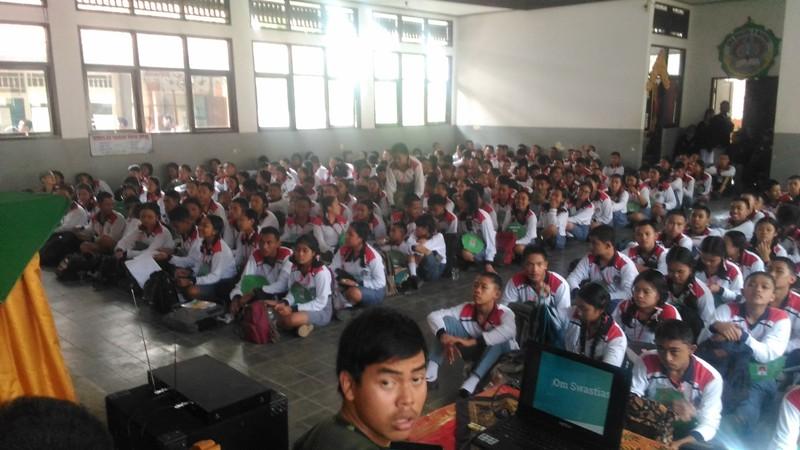 Alasan Sakit, Empat Siswa Tidak Ikuti MPLS Bali Tribune